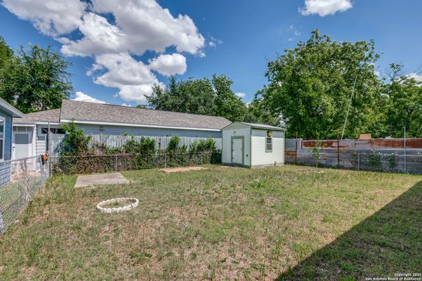 Backyard, Exterior
