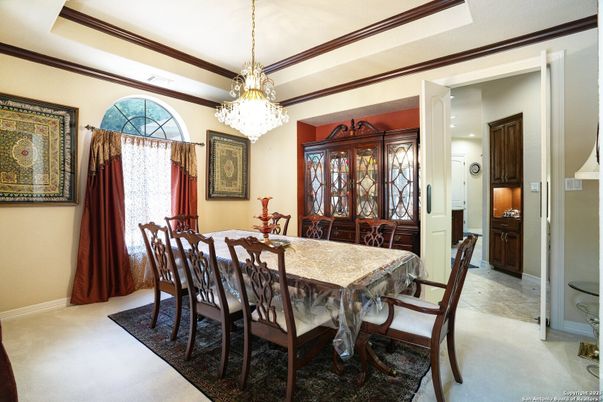 Chandelier, Dining room, Interior