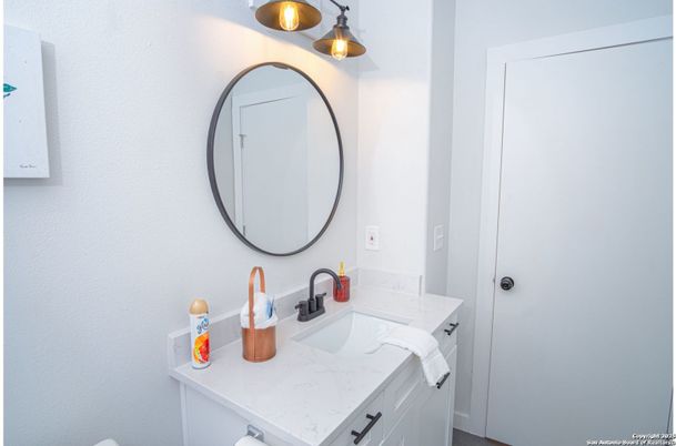 Bathroom, Interior