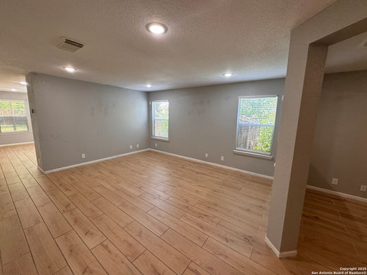 Empty room, Interior, Recessed Lighting, Wood Texture Flooring