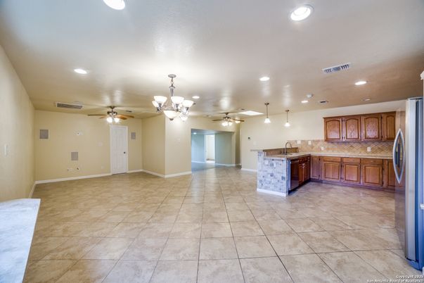 Chandelier, Empty room, Interior, Kitchen, Pendant Lights, Recessed Lighting