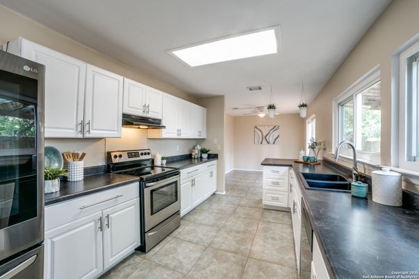 Interior, Kitchen, Stainless Steel Appliances