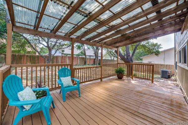 Exterior, Wood Texture Flooring