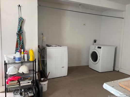 Interior, Washer