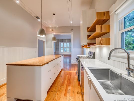 Interior, Kitchen, Pendant Lights, Wood Texture Flooring