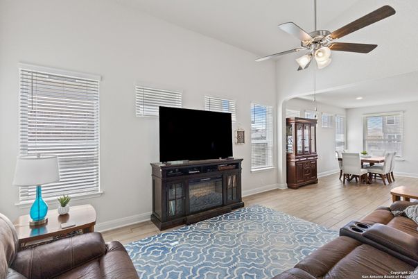 Dining room, Interior, Living room, Recessed Lighting, Wood Texture Flooring