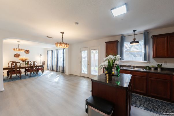 Chandelier, Dining room, Interior, Kitchen, Pendant Lights, Wood Texture Flooring
