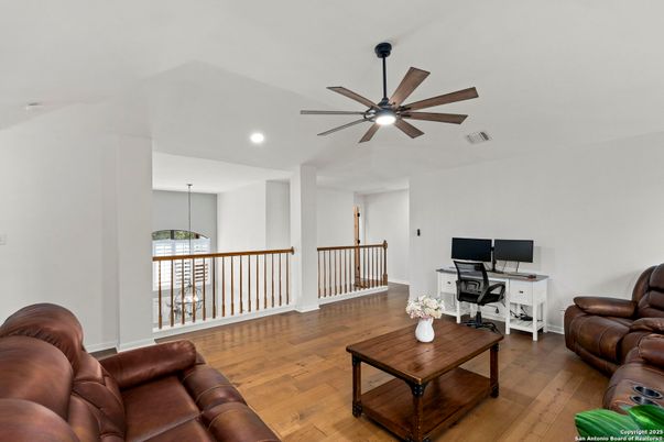 Home Office, Interior, Pendant Lights, Recessed Lighting, Wood Texture Flooring