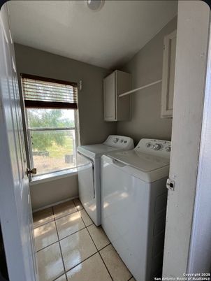 Interior, Washer