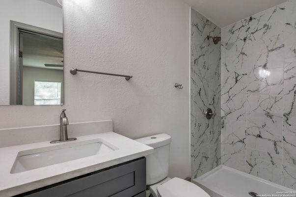 Bathroom, Interior, Marble Walls
