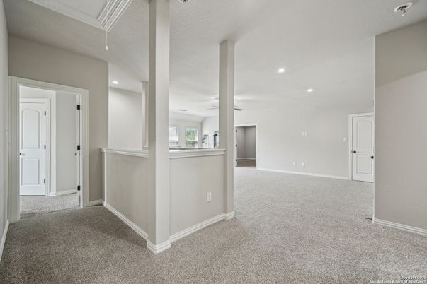 Empty room, Interior, Recessed Lighting