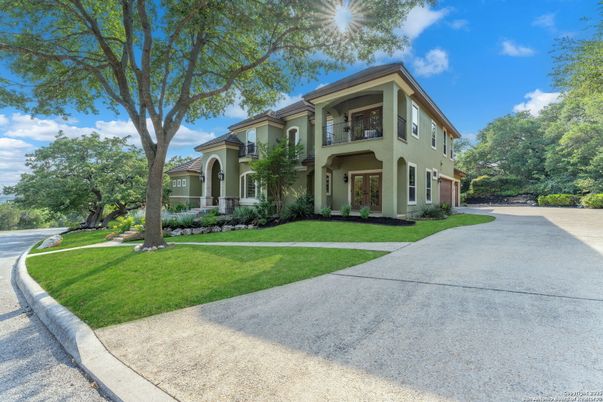 Backyard, Exterior, Facade, French Provincial