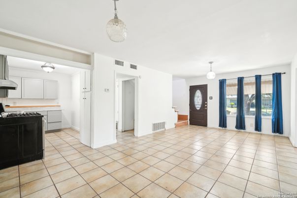 Interior, Kitchen, Pendant Lights