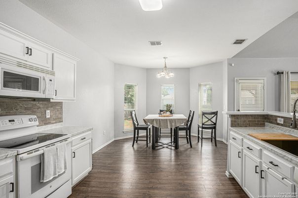 Chandelier, Dining room, Interior, Kitchen, Wood Texture Flooring