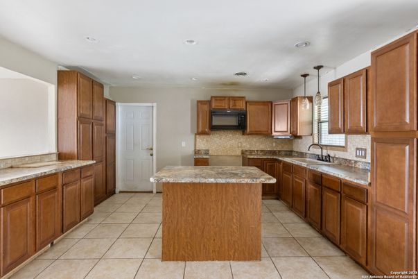 Interior, Kitchen, Pendant Lights, Recessed Lighting