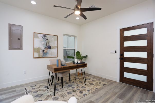 Home Office, Interior, Recessed Lighting, Wood Texture Flooring
