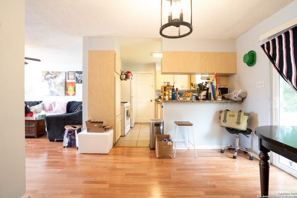 Interior, Kitchen, Recessed Lighting, Wood Texture Flooring