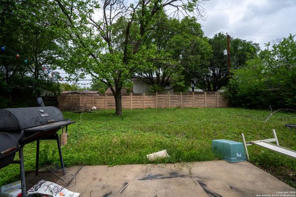 Backyard, Exterior