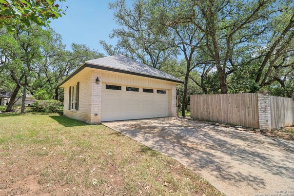 Backyard, Detached Garage, Exterior