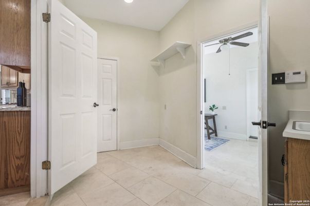 Interior, Recessed Lighting