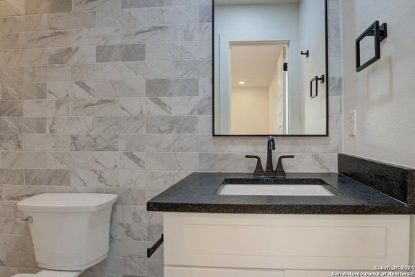Bathroom, Interior, Marble, Marble Walls