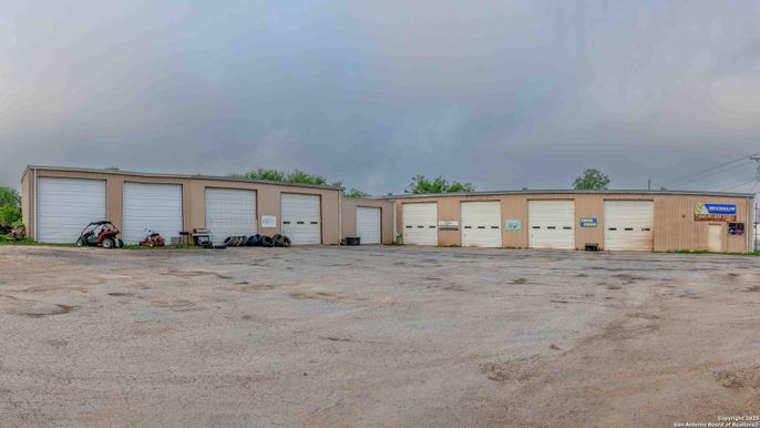 Backyard, Detached Garage, Exterior