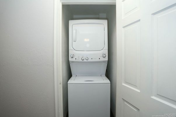 Interior, Utility Closets, Washer