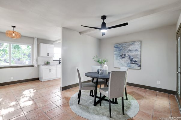 Dining room, Interior
