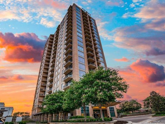 Exterior, Facade, Condo Building