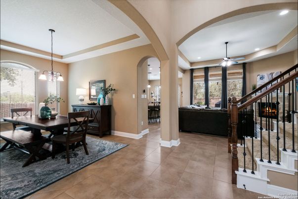 Dining room, Interior, Pendant Lights, Recessed Lighting