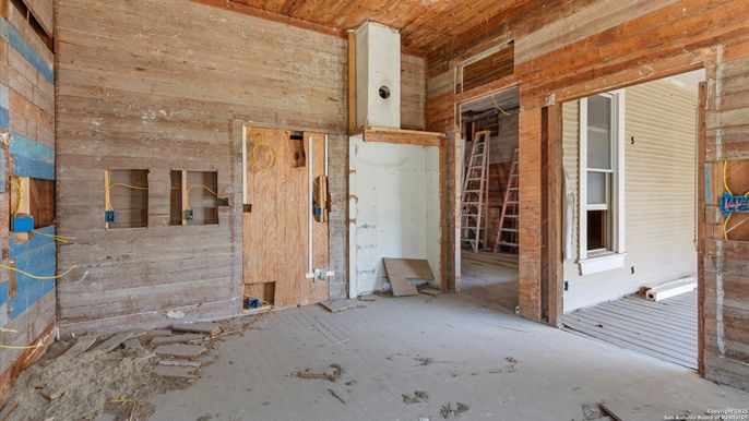Interior, Wooden Walls