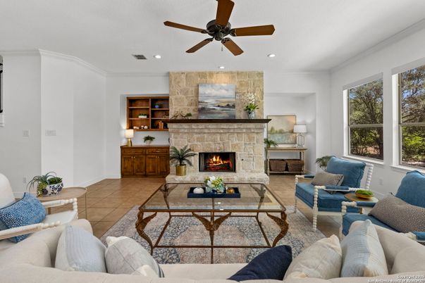Fireplace, Interior, Living room, Recessed Lighting
