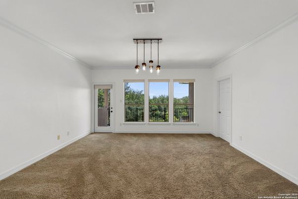 Empty room, Interior, Pendant Lights