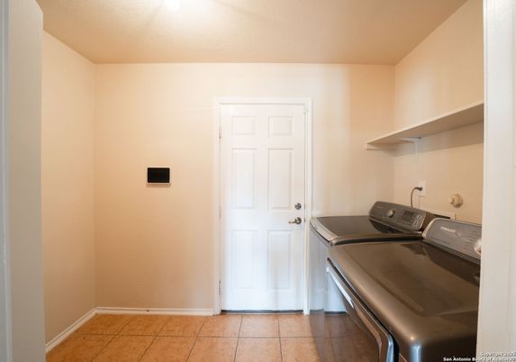 Interior, Washer