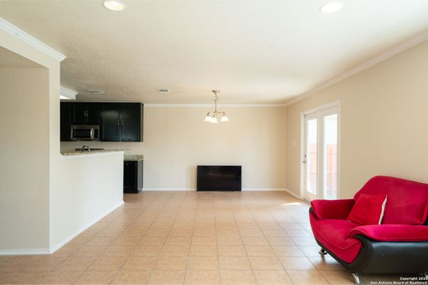 Interior, Living room, Pendant Lights, Recessed Lighting