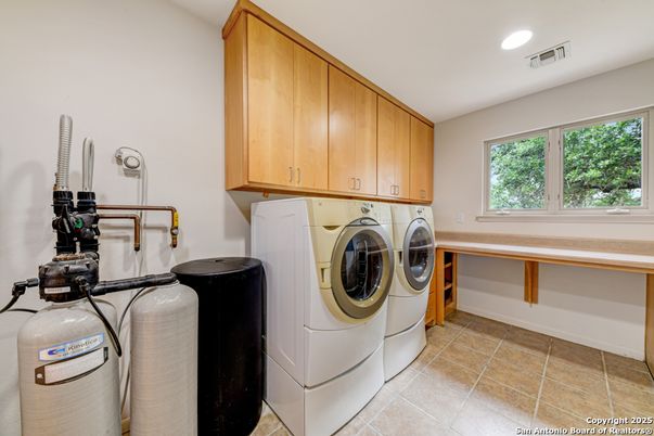 Interior, Recessed Lighting, Washer