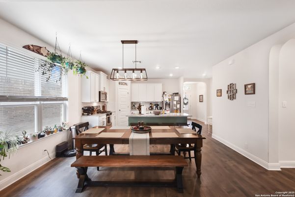 Dining room, Interior, Kitchen, Pendant Lights, Recessed Lighting, Wood Texture Flooring