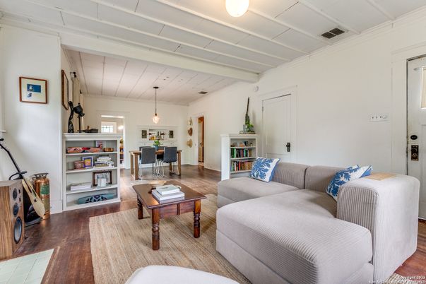 Dining room, Interior, Living room, Pendant Lights, Wood Texture Flooring