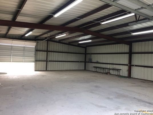 Garage, Interior