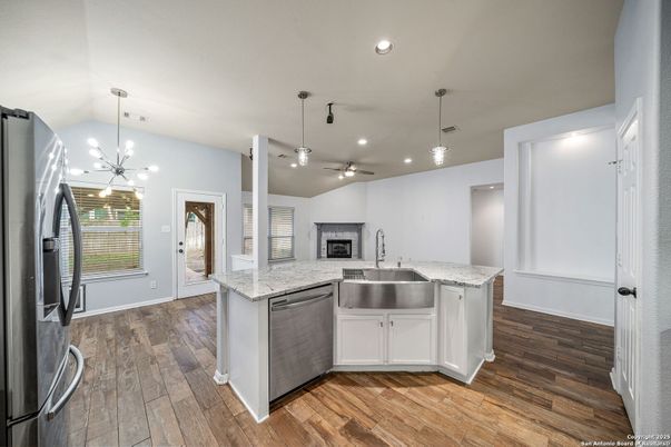 Fireplace, Interior, Kitchen, Pendant Lights, Recessed Lighting, Wood Texture Flooring