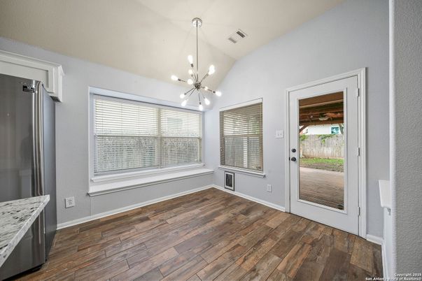 Empty room, Interior, Pendant Lights, Wood Texture Flooring