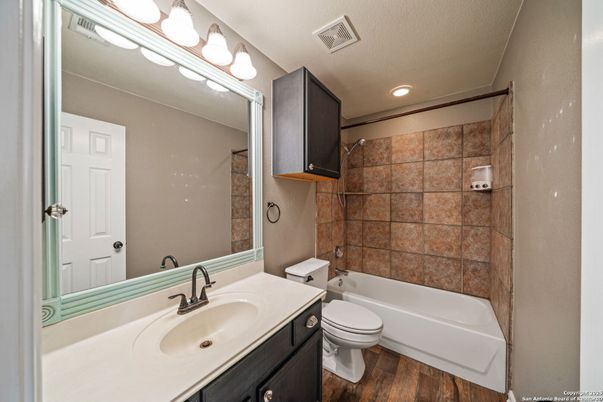 Bathroom, Interior, Recessed Lighting, Wood Texture Flooring