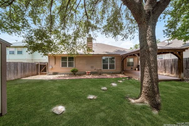 Backyard, Exterior