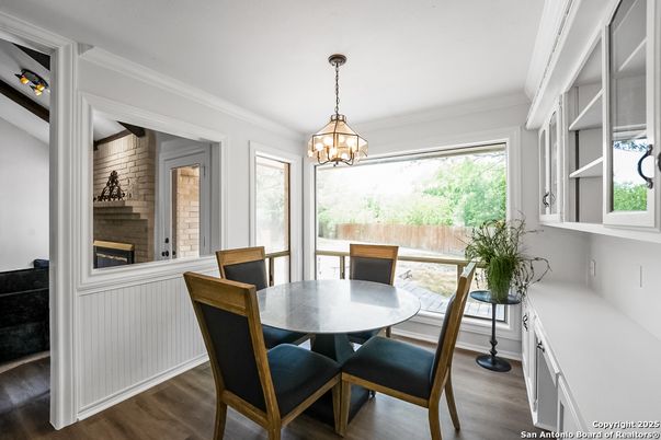 Chandelier, Dining room, Interior, Pendant Lights, Stone Walls, Wood Texture Flooring