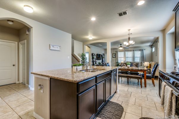 Dining room, Interior, Kitchen, Recessed Lighting