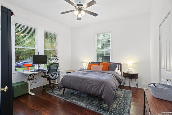 Bedroom, Home Office, Interior, Wood Texture Flooring