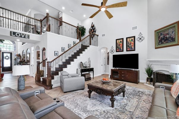 Fireplace, Interior, Living room, Recessed Lighting