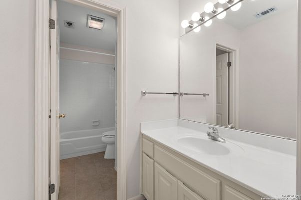 Bathroom, Interior