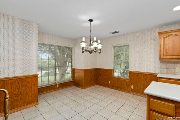 Chandelier, Empty room, Interior, Recessed Lighting