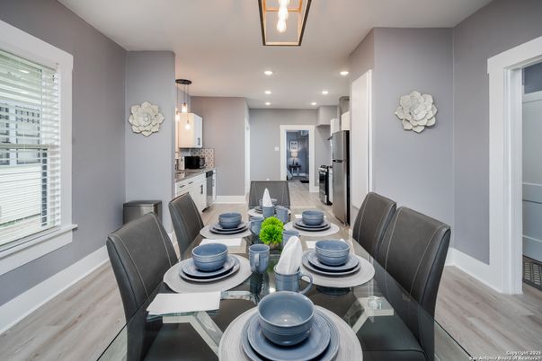 Dining room, Interior, Kitchen, Pendant Lights, Recessed Lighting, Wood Texture Flooring